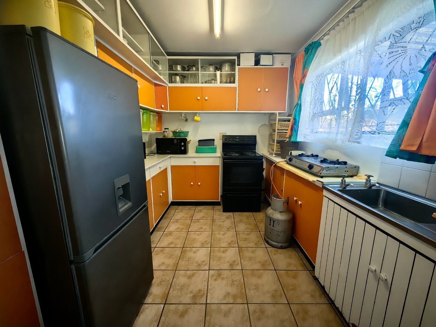 3 Bedroom Property for Sale in Lentegeur Western Cape